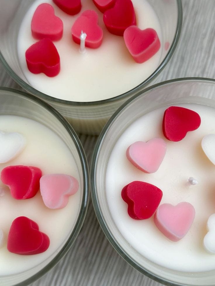 Romantic Scented Glass Candle with Wax Hearts ❤️
