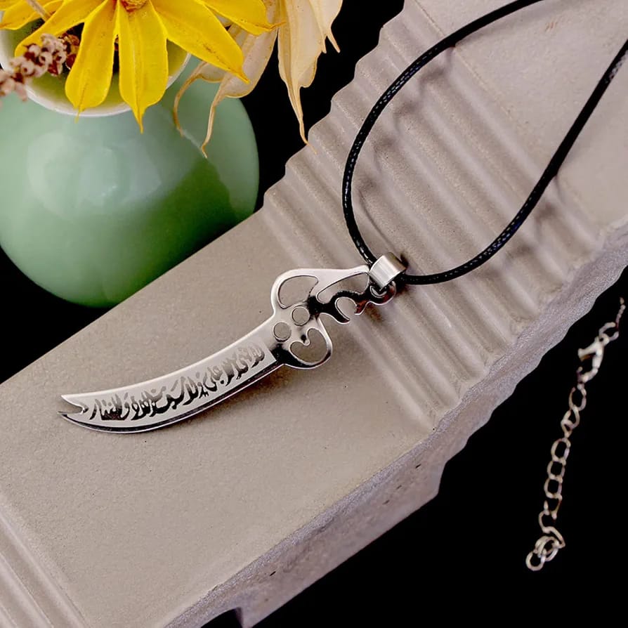 Elegant Pendant Necklace & Black Candle Set – 4 Pcs Combo - Classy Candles